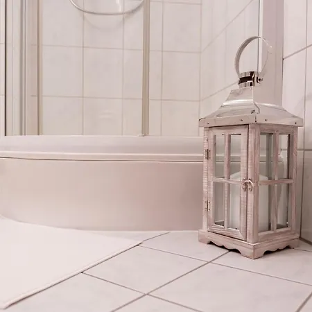 Black Forest Schwarzwaldblick Indoorpool Wifi Komfort דירה *